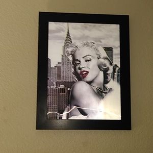 Marilyn Monroe mutil color canvas